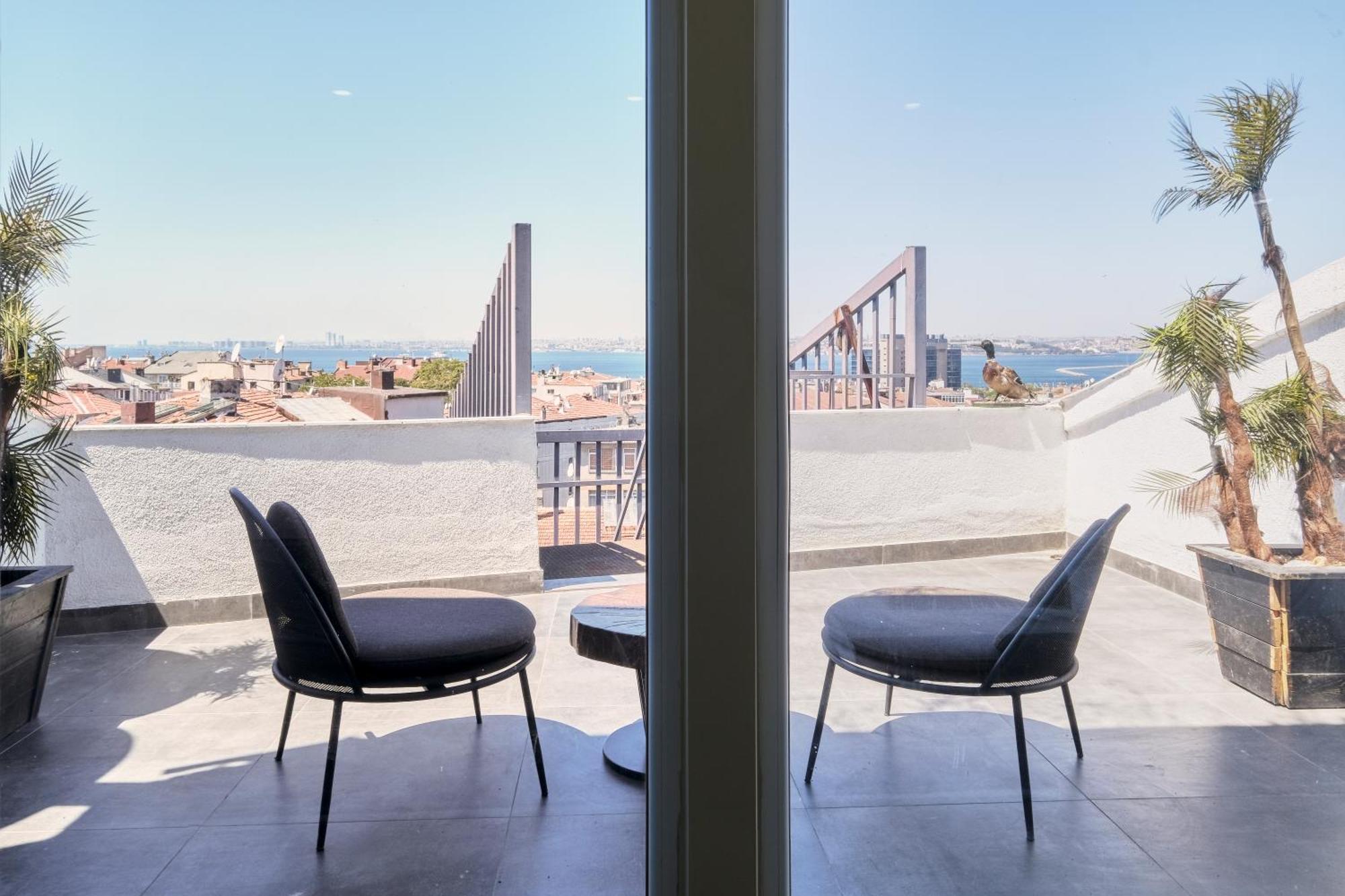 Duck Otel Istanbul Exterior photo